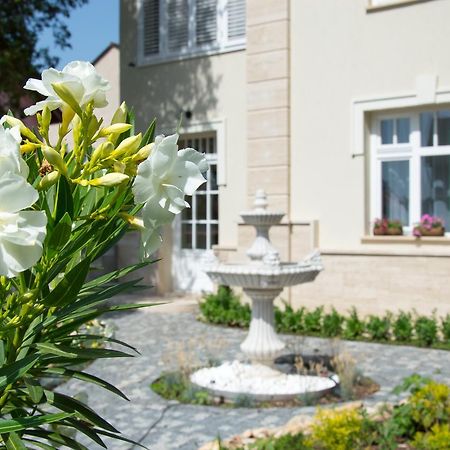 Villa Fontana 블로톤퓌레드 외부 사진
