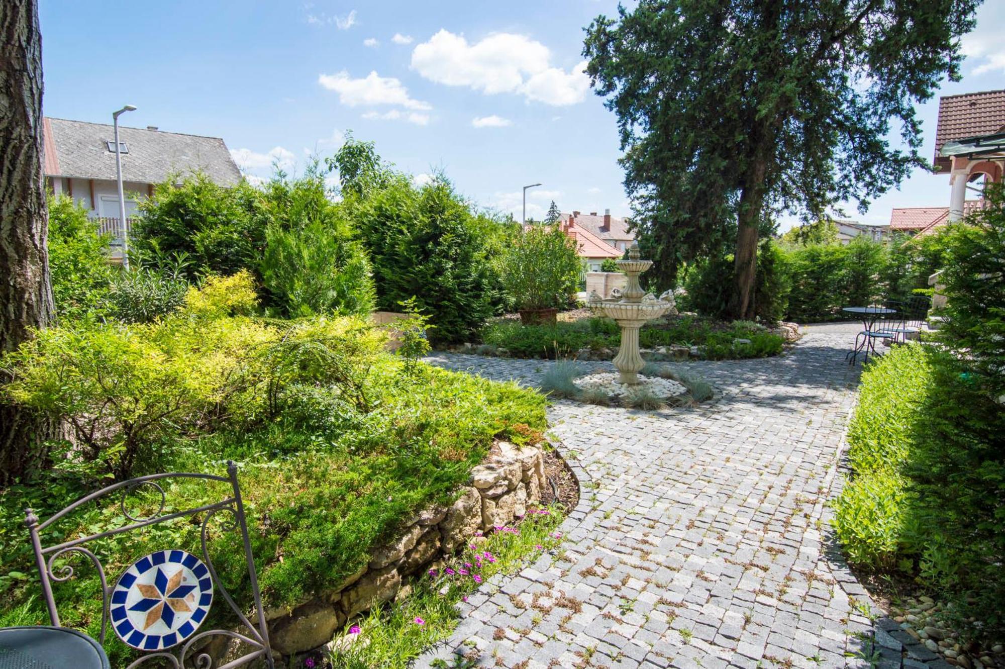 Villa Fontana 블로톤퓌레드 외부 사진
