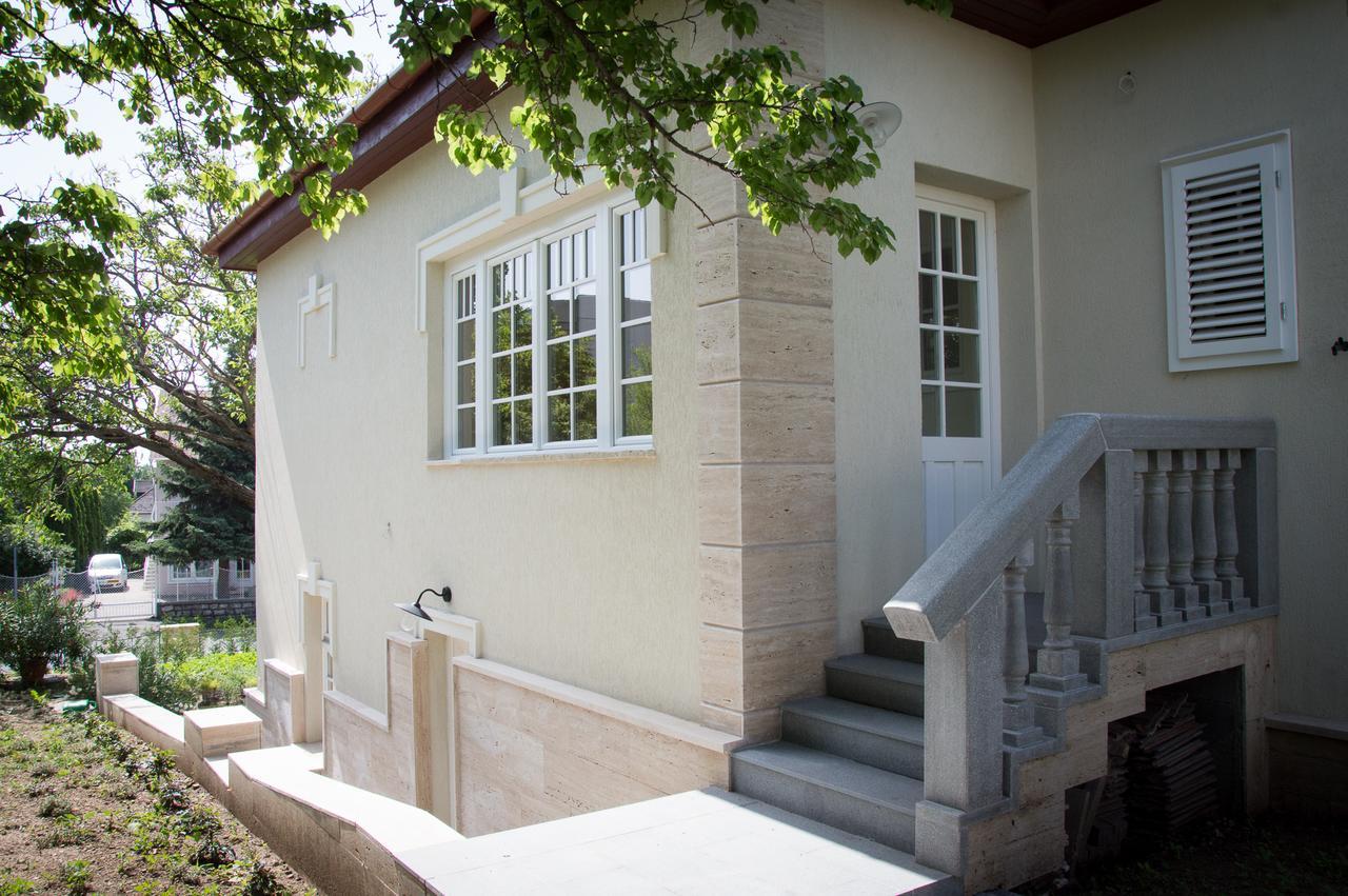 Villa Fontana 블로톤퓌레드 외부 사진